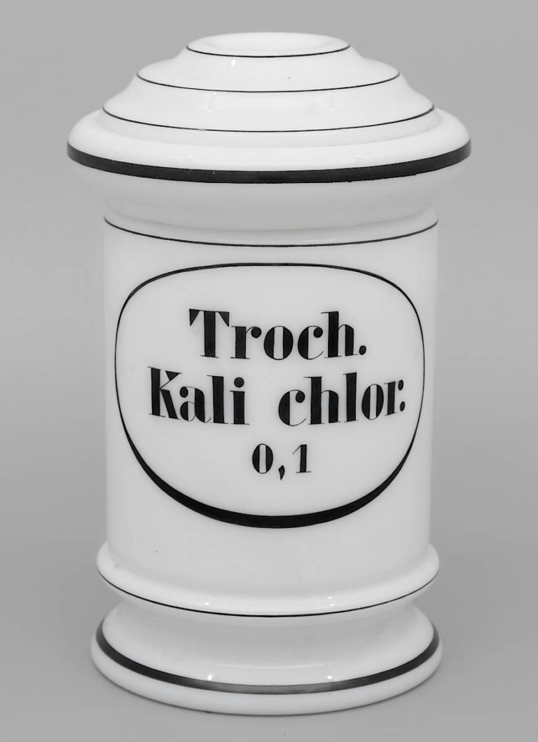 Exponat: Milchglasgefäß Troch. Kali chlor: 0,1